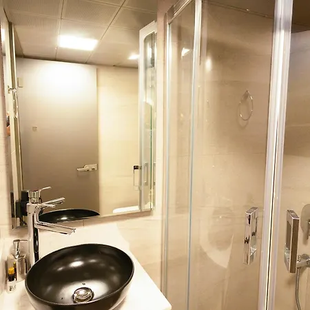 Hotel Diamond Down Town