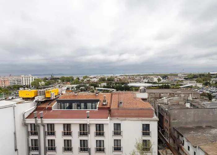 Diamond Down Town Hotel