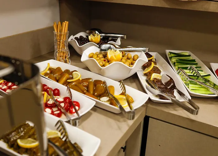 Diamond Down Town Hotel