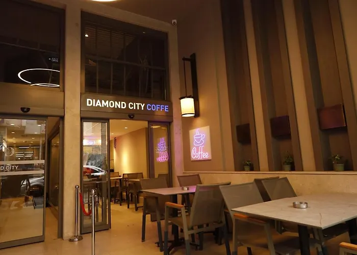 Diamond Down Town Hotel *