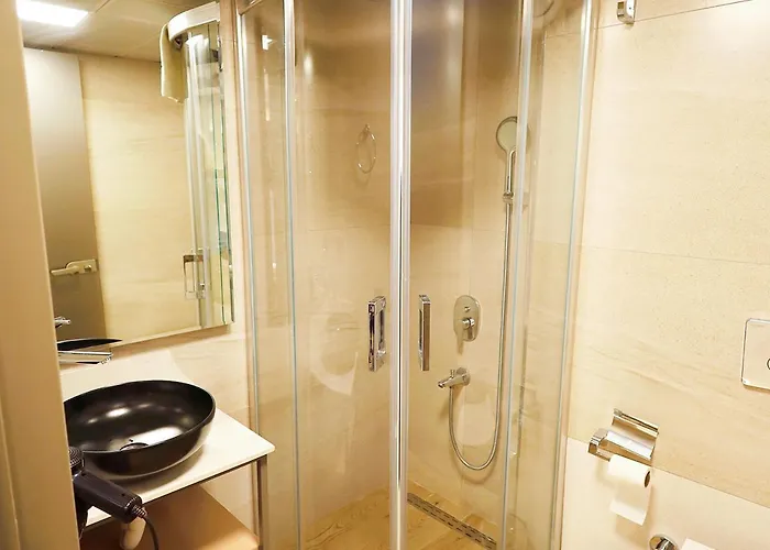 Hotel Diamond Down Town *