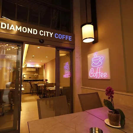 Diamond Down Town